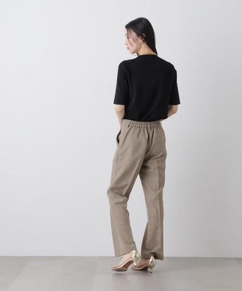 NANO universe(ナノユニバース)の「多機能センタープレスパンツ(セットアップ可)(スラックス・レディース・ライトベージュ/グレー系その他2/ネイビー・FREE)」の7枚目の写真