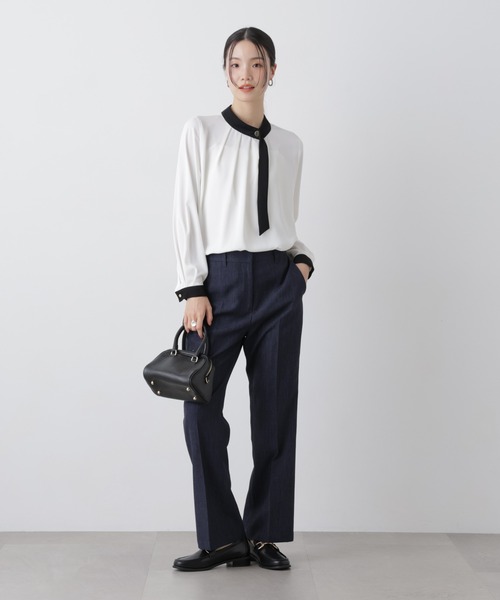 NANO universe(ナノユニバース)の「多機能センタープレスパンツ(セットアップ可)(スラックス・レディース・ライトベージュ/グレー系その他2/ネイビー・FREE)」の19枚目の写真