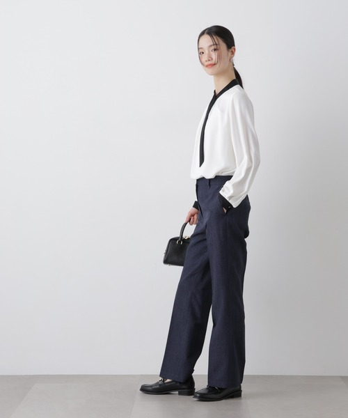 NANO universe(ナノユニバース)の「多機能センタープレスパンツ(セットアップ可)(スラックス・レディース・ライトベージュ/グレー系その他2/ネイビー・FREE)」の22枚目の写真