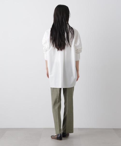 NANO universe(ナノユニバース)の「多機能センタープレスパンツ(セットアップ可)(スラックス・レディース・ライトベージュ/グレー系その他2/ネイビー・FREE)」の15枚目の写真