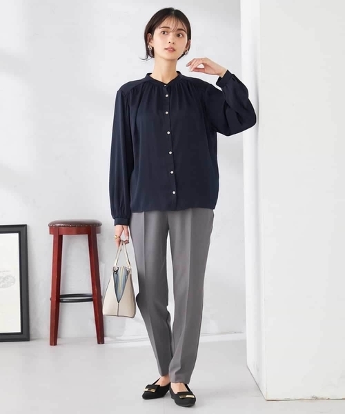 a.v.v(アーヴェヴェ)の「【WEB限定/支持率NO.1/イージーケア/ストレッチ】スッキリ見えテーパードパンツ(その他パンツ・レディース・ネイビー/アイボリー/グレー/ブラック・34/38/40/42/36)」の14枚目の写真