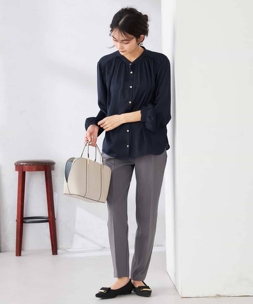 a.v.v(アーヴェヴェ)の「【WEB限定/支持率NO.1/イージーケア/ストレッチ】スッキリ見えテーパードパンツ(その他パンツ・レディース・ネイビー/アイボリー/グレー/ブラック・34/38/40/42/36)」の17枚目の写真