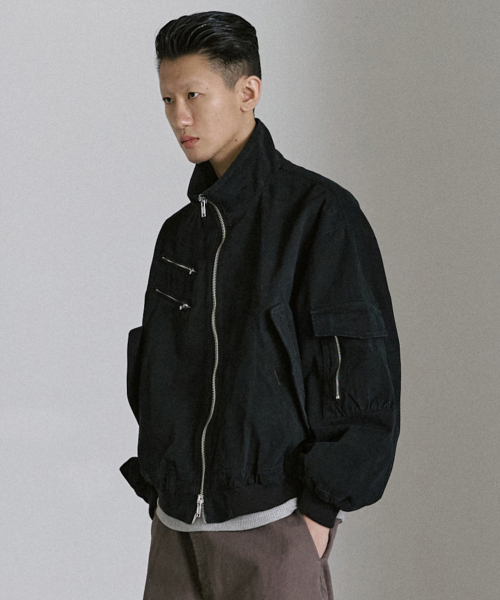 P.IN.O(ピインオ)の「ハイネックフライトジャケット - ブラック(その他アウター・メンズ・その他・MEDIUM/LARGE)」の1枚目の写真
