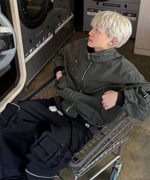P.IN.O(ピインオ)の「ハイネックフライトジャケット - ブラック(その他アウター・メンズ・その他・MEDIUM/LARGE)」の6枚目の写真