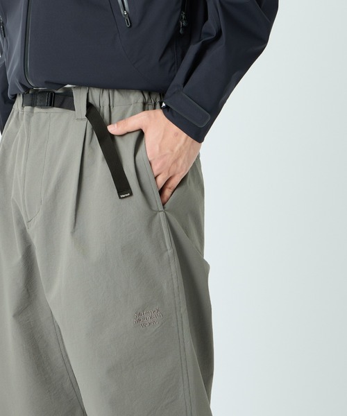 MARMOT（マーモット）の「【WEB先行予約】[Marmot/マーモット] 別注 Dot Air ワンポイント刺繍ロゴ タックパンツ (セットアップ可)（その他パンツ・レディース・ブラック/ブラウン/グレー・M/S/L/XL）」の13枚目の写真