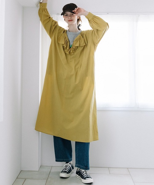 POU DOU DOU(プードゥドゥ)の「フロントフリルワンピース(ワンピース・レディース・ブルー/インディゴブルー/イエロー・3)」の5枚目の写真