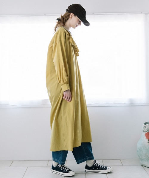 POU DOU DOU(プードゥドゥ)の「フロントフリルワンピース(ワンピース・レディース・ブルー/インディゴブルー/イエロー・3)」の6枚目の写真