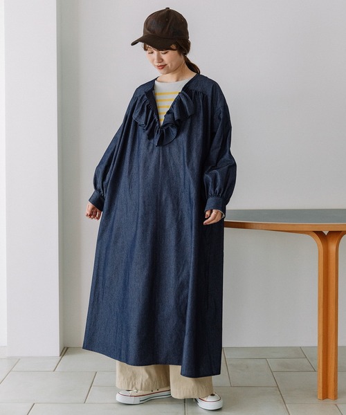 POU DOU DOU(プードゥドゥ)の「フロントフリルワンピース(ワンピース・レディース・ブルー/インディゴブルー/イエロー・3)」の11枚目の写真