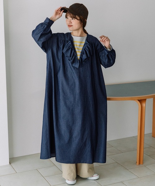 POU DOU DOU(プードゥドゥ)の「フロントフリルワンピース(ワンピース・レディース・ブルー/インディゴブルー/イエロー・3)」の12枚目の写真