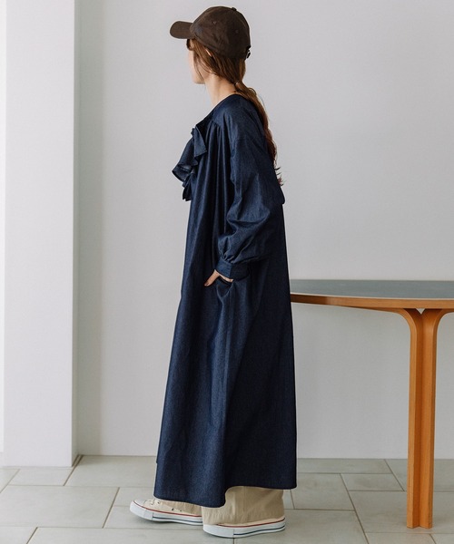 POU DOU DOU(プードゥドゥ)の「フロントフリルワンピース(ワンピース・レディース・ブルー/インディゴブルー/イエロー・3)」の13枚目の写真