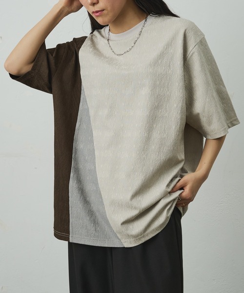 COLONY 2139(コロニートゥーワンスリーナイン)の「ブライトジャガード切替半袖TEE(Tシャツ/カットソー・メンズ・ホワイト/ブラック・MEDIUM/LARGE)」の1枚目の写真