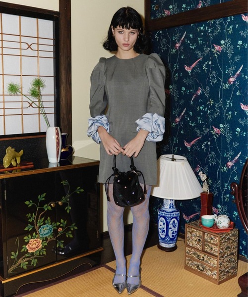 ANDRESD（アンドレスド）の「ビジューバケットバッグ / bijou bucket bag（ハンドバッグ・レディース・ブラック系1・FREE）」の8枚目の写真