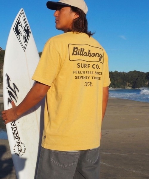 BILLABONG（ビラボン）の「BILLABONG メンズ SIGN Tシャツ 【2026年春夏モデル】/ ビラボン半袖バックプリントTシャツ（Tシャツ/カットソー・メンズ・クリーム/ブラック系その他/イエロー系その他/ピンク系その他・SMALL/MEDIUM/LARGE/X-LARGE）」の3枚目の写真