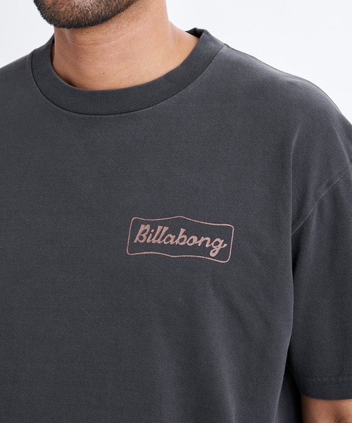 BILLABONG（ビラボン）の「BILLABONG メンズ SIGN Tシャツ 【2026年春夏モデル】/ ビラボン半袖バックプリントTシャツ（Tシャツ/カットソー・メンズ・クリーム/ブラック系その他/イエロー系その他/ピンク系その他・SMALL/MEDIUM/LARGE/X-LARGE）」の8枚目の写真