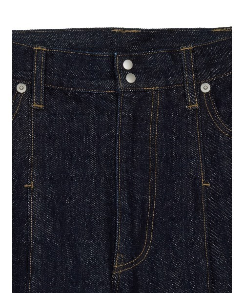 Ameri（アメリ）の「JAPAN MADE CURVE DENIM PANTS（デニムパンツ・レディース・インディゴブルー/ブルー・23inch/26inch/25inch/24inch）」の9枚目の写真