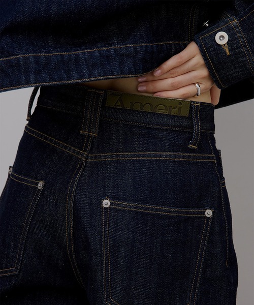 Ameri（アメリ）の「JAPAN MADE CURVE DENIM PANTS（デニムパンツ・レディース・インディゴブルー/ブルー・23inch/26inch/25inch/24inch）」の16枚目の写真