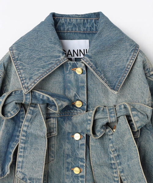 GANNI（ガニー）の「GANNI/ガニー Tint Rigid Denim Jacket / A1010057 / フロントリボン デニムジャケット（デニムジャケット・レディース・サックスブルー・36）」の3枚目の写真