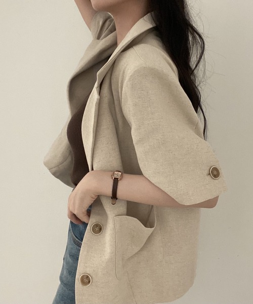 Vipoa(ヴィポア)の「ルーズショートテーラードジャケット(テーラードジャケット・レディース・ブラック/アイボリー・FREE)」の6枚目の写真