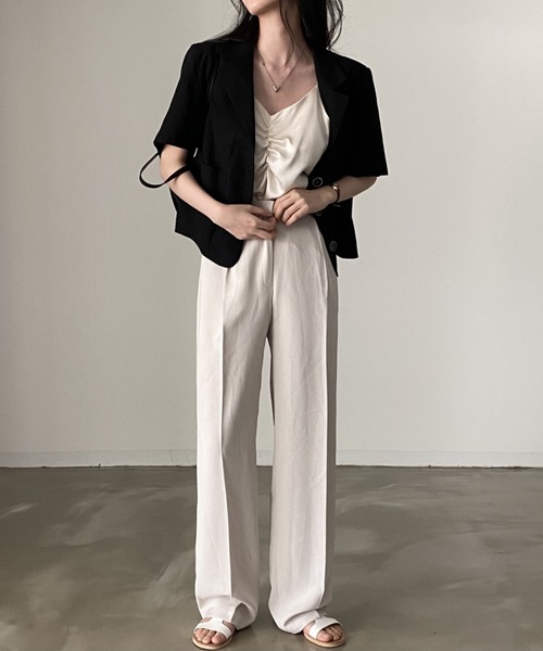 Vipoa(ヴィポア)の「ルーズショートテーラードジャケット(テーラードジャケット・レディース・ブラック/アイボリー・FREE)」の17枚目の写真