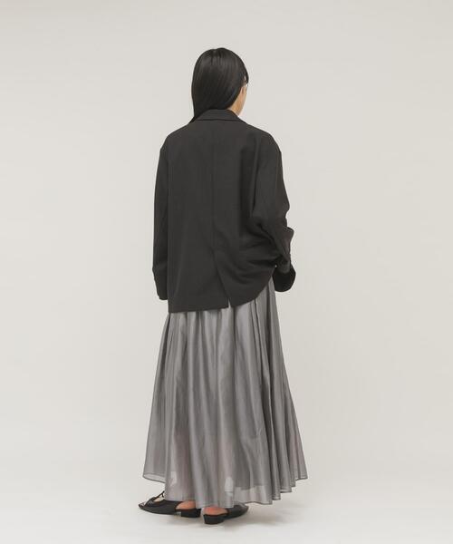 KBF（ケイビーエフ）の「タックフレアシアースカート（スカート・レディース・グレー/ブラック・ONE）」の8枚目の写真