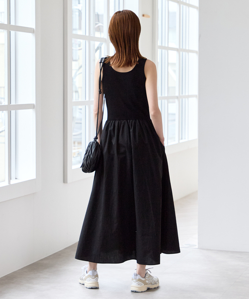 U by SPICK&SPAN（ユーバイスピックアンドスパン）の「リブタンクドッキングワンピース（ワンピース・レディース・ブラウン/ブラック・FREE）」の13枚目の写真