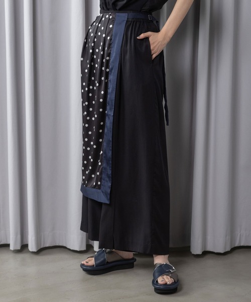 MARECHAL TERRE(マルシャルテル)の「スカーフ風ラップスカート×タックパンツ(その他パンツ・レディース・ホワイト系その他/ライトブルー/ブラック系その他/ベージュ・MEDIUM)」の21枚目の写真