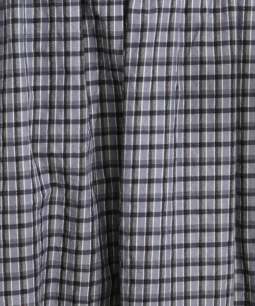 SHOO・LA・RUE（シューラルー）の「【セットアップ可/洗濯機可/S-LL】軽やかに揺れる サッカーチェック フレアスカート（スカート・レディース・ネイビー系1/ホワイト系4/チャコールグレー・02/01/04/03）」の13枚目の写真