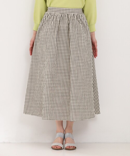 SHOO・LA・RUE（シューラルー）の「【セットアップ可/洗濯機可/S-LL】軽やかに揺れる サッカーチェック フレアスカート（スカート・レディース・ネイビー系1/ホワイト系4/チャコールグレー・02/01/04/03）」の19枚目の写真