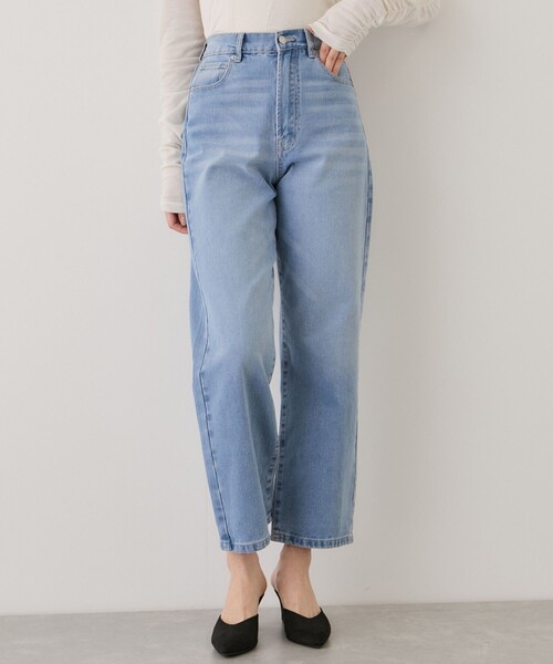 Jayro(ジャイロ)の「デニムストレートパンツ(デニムパンツ・レディース・ブラック系その他/サックスブルー・M)」の2枚目の写真