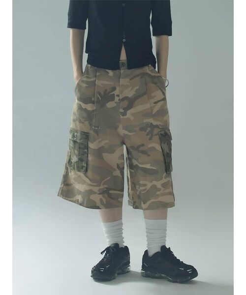 :ETHROF(イーサオブ)の「CAMOUFLAGE CARGO HALF PANTS(その他パンツ・レディース・ベージュ・MEDIUM)」の1枚目の写真