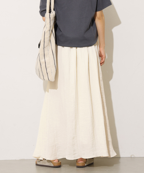 JOURNAL STANDARD relume（ジャーナルスタンダード　レリューム）の「［26SS新作］Air-Flowギャザーイージースカート（スカート・レディース・ブラック系その他/アイボリー・FREE）」の16枚目の写真