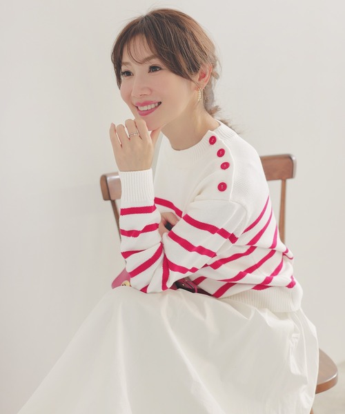 Liala×PG(リアラバイピージー)の「くるみボタン付きショルダー ボーダー ニット Liala×PG(ニット/セーター・レディース・ピンク・S)」の20枚目の写真