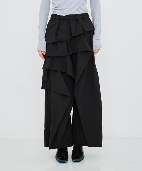TAAKK(ターク)の「【TAAKK/ターク】Pants/フリルワイドパンツ(その他パンツ・レディース・ブラック・3/1)」の4枚目の写真