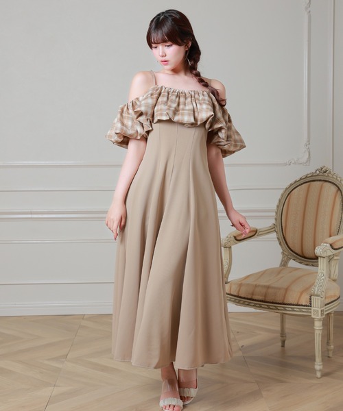 Anely（アネリー）の「チェック柄 バルーン キャミソール ロング ワンピース（ワンピース・レディース・グレイッシュベージュ/ブラック・FREE）」の13枚目の写真