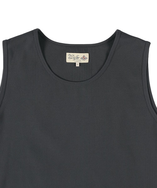 The DUFFER of ST.GEORGE(ザダファーオブセントジョージ)の「「AIR FLEX」RANDOM RIB KNIT TANK TOP :高収縮機能素材「エアフレックス」ランダムリブ タンクトップ / ストレッチ / UVカット / ドライタッチ / アンチピリング / インナー(タンクトップ・メンズ・チャコールグレー/ホワイト/ブラック・LARGE/MEDIUM/X-LARGE)」の17枚目の写真