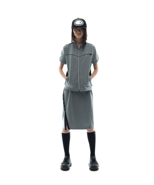 OJOS(オホス)の「Button Slit Track Skirt / Khaki(スカート・レディース・その他・1/2/3)」の1枚目の写真