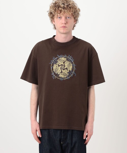 BRAIN DEAD(ブレインデット)の「BRAIN DEAD YING YANG RUN プリントTシャツ(Tシャツ/カットソー・メンズ・ダークブラウン・L/M)」の3枚目の写真