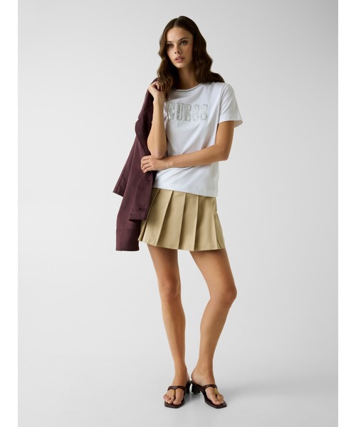 Guess（ゲス）の「SEQUINS Logo Tee Tシャツ ロゴTシャツ（Tシャツ/カットソー・レディース・ブラック/ホワイト・X-SMALL/SMALL/MEDIUM/LARGE）」の5枚目の写真