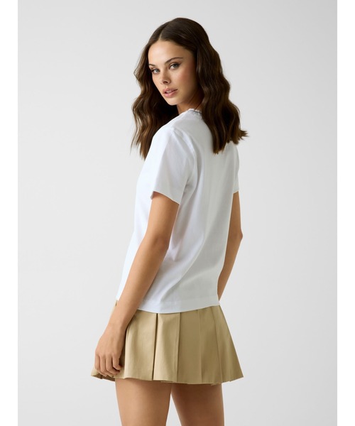 Guess（ゲス）の「SEQUINS Logo Tee Tシャツ ロゴTシャツ（Tシャツ/カットソー・レディース・ブラック/ホワイト・X-SMALL/SMALL/MEDIUM/LARGE）」の3枚目の写真
