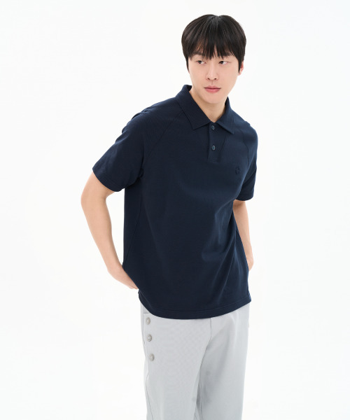 CUSTOMUS(カスタムアース)の「男性コットン100% PKラグラン変形単作カラーTシャツ CXS26MKKT309 NAV(Tシャツ/カットソー・メンズ・ネイビー・MEDIUM/LARGE/X-LARGE)」の1枚目の写真