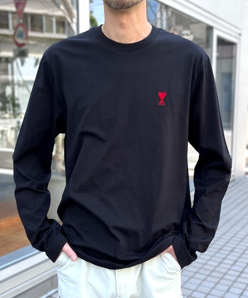 AMI Alexandre Mattiussi(アミアレクサンドルマテュッシ)の「【AMI PARIS】アミ パリス Small Heart Long Sleeve ワンポイント ロゴ ロンT(Tシャツ/カットソー・メンズ・ブラック/グレー/ホワイト・L/M/XL)」の2枚目の写真