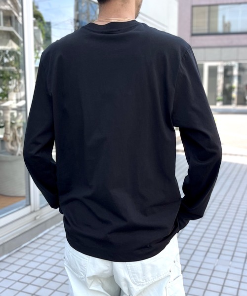 AMI Alexandre Mattiussi(アミアレクサンドルマテュッシ)の「【AMI PARIS】アミ パリス Small Heart Long Sleeve ワンポイント ロゴ ロンT(Tシャツ/カットソー・メンズ・ブラック/グレー/ホワイト・L/M/XL)」の10枚目の写真