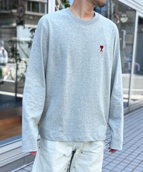 AMI Alexandre Mattiussi(アミアレクサンドルマテュッシ)の「【AMI PARIS】アミ パリス Small Heart Long Sleeve ワンポイント ロゴ ロンT(Tシャツ/カットソー・メンズ・ブラック/グレー/ホワイト・L/M/XL)」の12枚目の写真