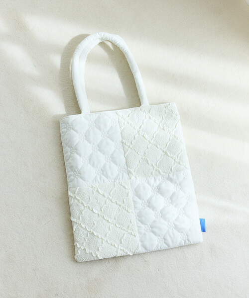 Firsthand(ファーストハンド)の「Firsthand/ファーストハンド フラワーキルト パッチワーク トートバッグ(トートバッグ・レディース・ブラウン/ホワイト/ブラック/ネイビー・ONE SIZE)」の20枚目の写真