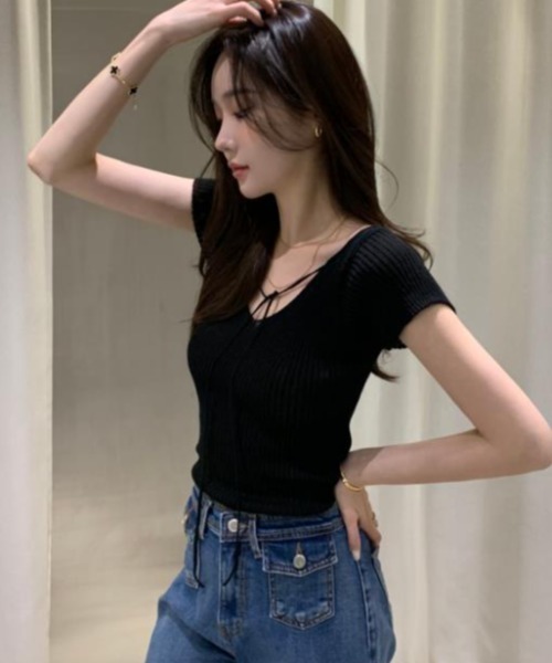 semplice(センプリチェ)の「Tシャツ【韓国ファッション】(Tシャツ/カットソー・レディース・ブラック/アイボリー/ライトブルー・F)」の13枚目の写真