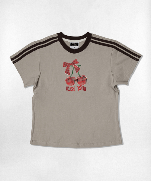 NOTUSUAL(ノットユージュアル)の「ドットチェリーセミクロップ半袖Tシャツ6色(Tシャツ/カットソー・レディース・ネイビー/ホワイト/ピンク/ホワイト×グリーン/スカイブルー/ライトブラウン・1(S))」の12枚目の写真