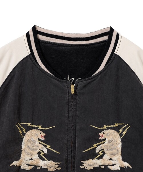 REMI RELIEF(レミレリーフ)の「【イベント限定】【別注】REMI RELIEF / Souvenir Jacket Alaska(スカジャン・メンズ・ブラック・XX-LARGE/X-LARGE/LARGE/MEDIUM/SMALL)」の3枚目の写真