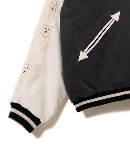 REMI RELIEF(レミレリーフ)の「【イベント限定】【別注】REMI RELIEF / Souvenir Jacket Alaska(スカジャン・メンズ・ブラック・XX-LARGE/X-LARGE/LARGE/MEDIUM/SMALL)」の4枚目の写真