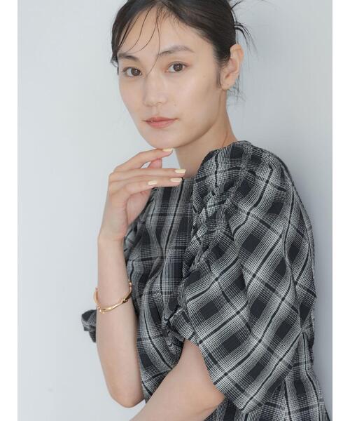 Te chichi(テチチ)の「サッカーチェックバルーンスリーブブラウス(セットアップ可)(シャツ/ブラウス・レディース・サックスブルー/オフホワイト/ブラック・F)」の11枚目の写真