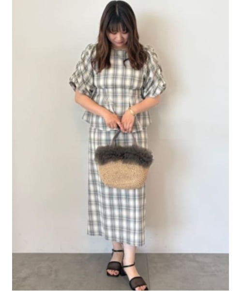 Te chichi(テチチ)の「サッカーチェックバルーンスリーブブラウス(セットアップ可)(シャツ/ブラウス・レディース・サックスブルー/オフホワイト/ブラック・F)」の6枚目の写真